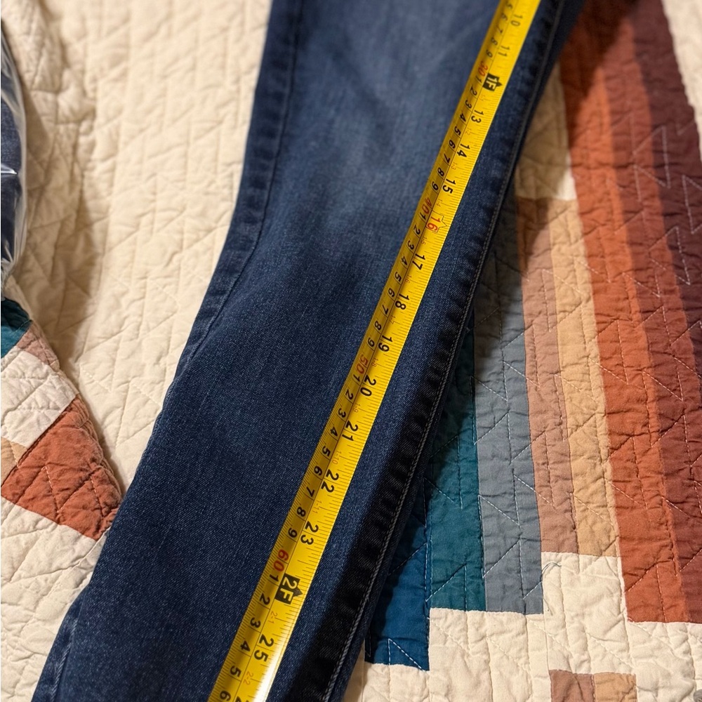 Universal Thread Denim Jeans - Picture 7 of 7